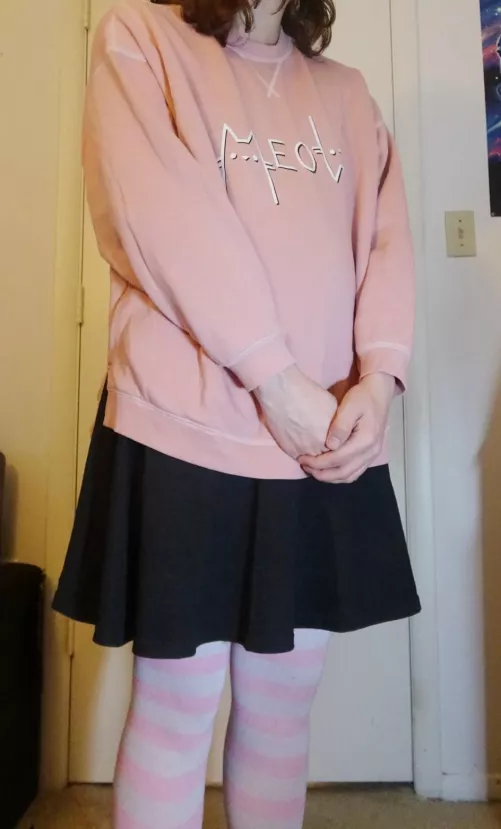 My hand looks really manly 😓