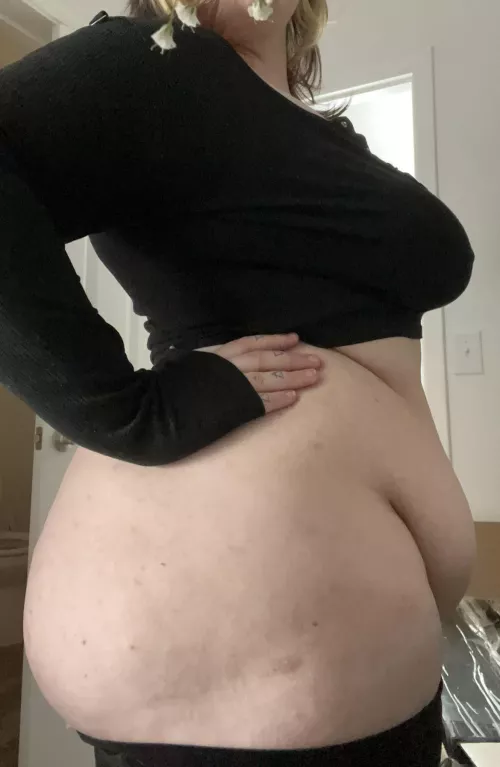 No panties = easy access 😈