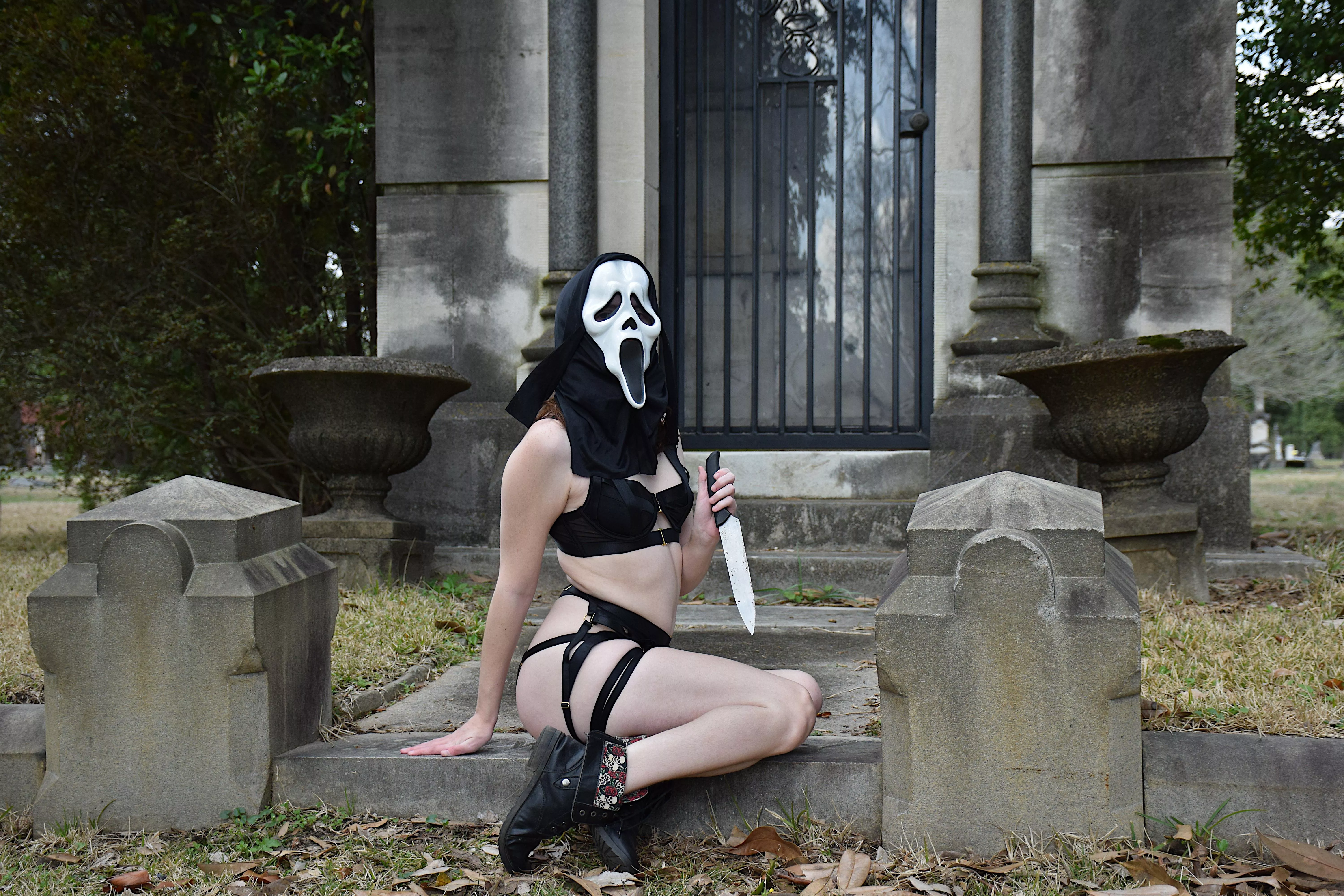 No please don't kill me Mr Ghost[F]ace, I want to be in the sequel!