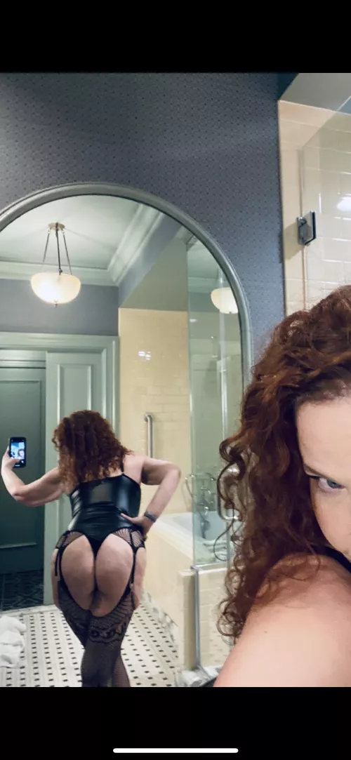 Reflections 😉🔥💋