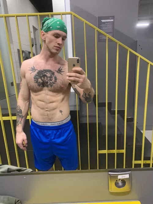 Rock hard. In need of strokin😮‍💨