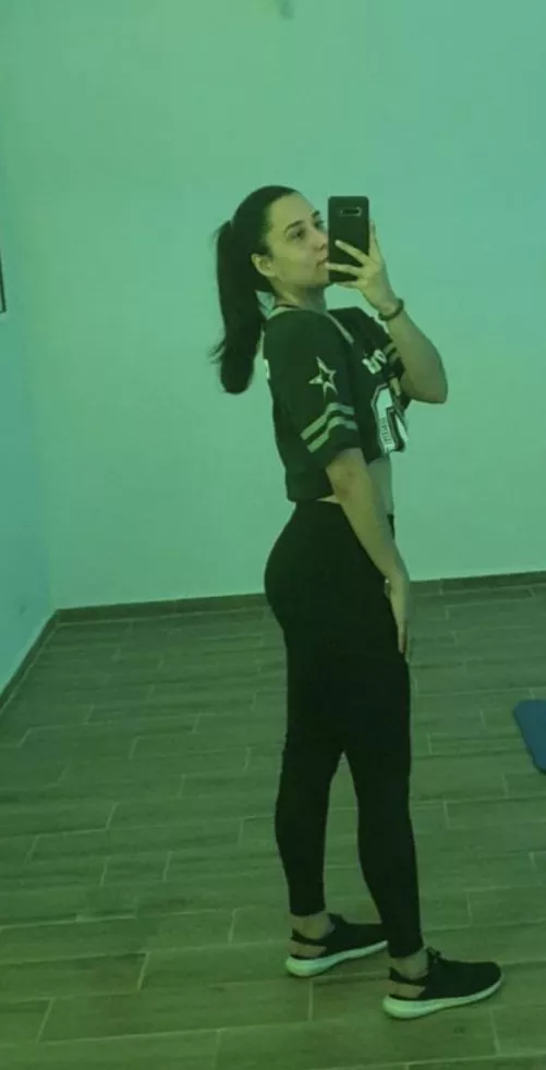 Second post, some wanted to see a bit more so, since I’m going really slow, this is just a bit more. Wdyt?