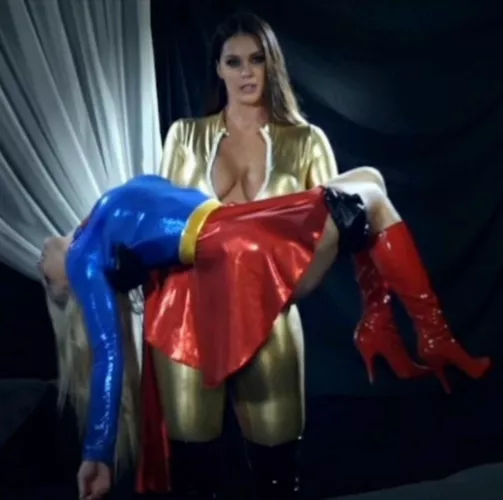 Supergirl Christie Stevens🦸🏼‍♀️humiliated and destroyed by Nightmare Alison Tyler😈