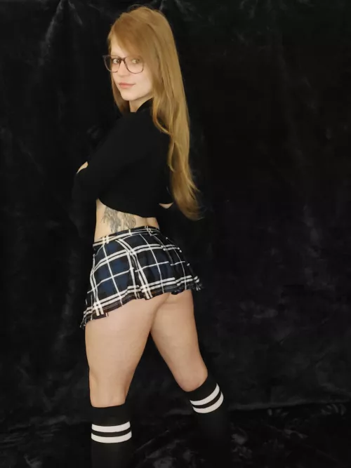 Teach me a lesson 🫦