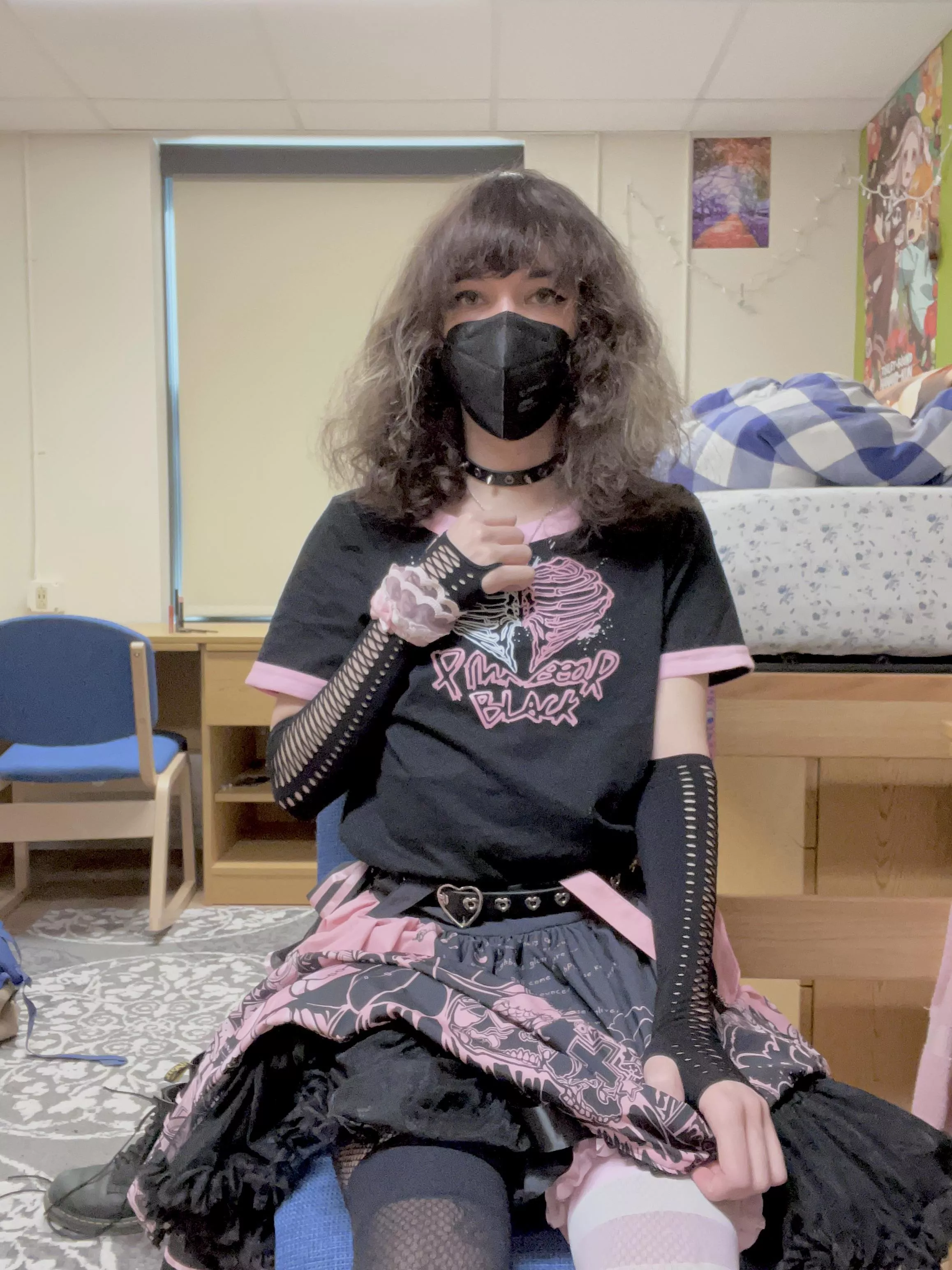 Two of my favorite colors mashed together 🖤💕