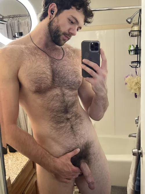 Up close and personal with this tall otter and his fur?