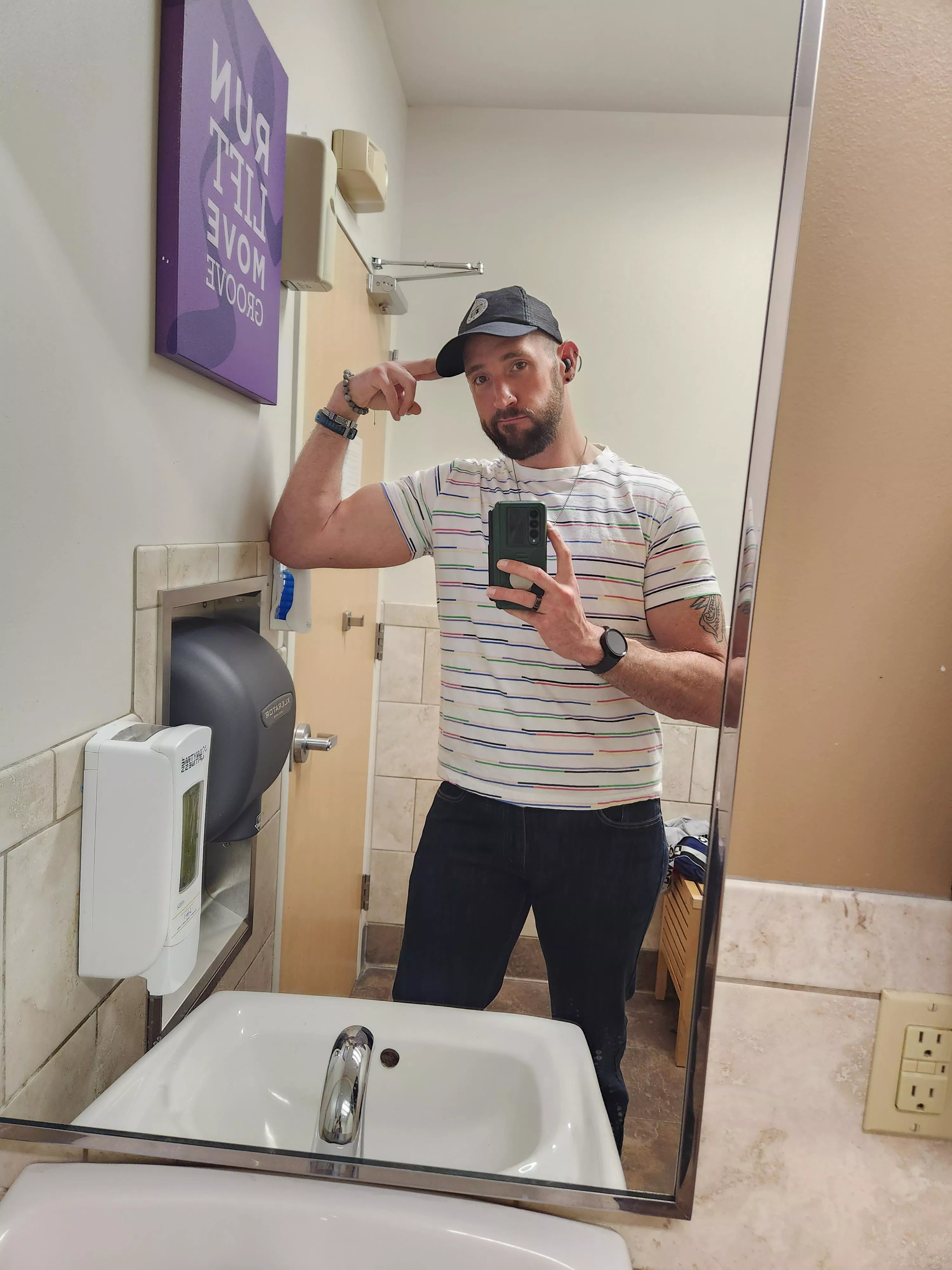 when ya not feeling it.... but that low key flex game is strong for a Wednesday.