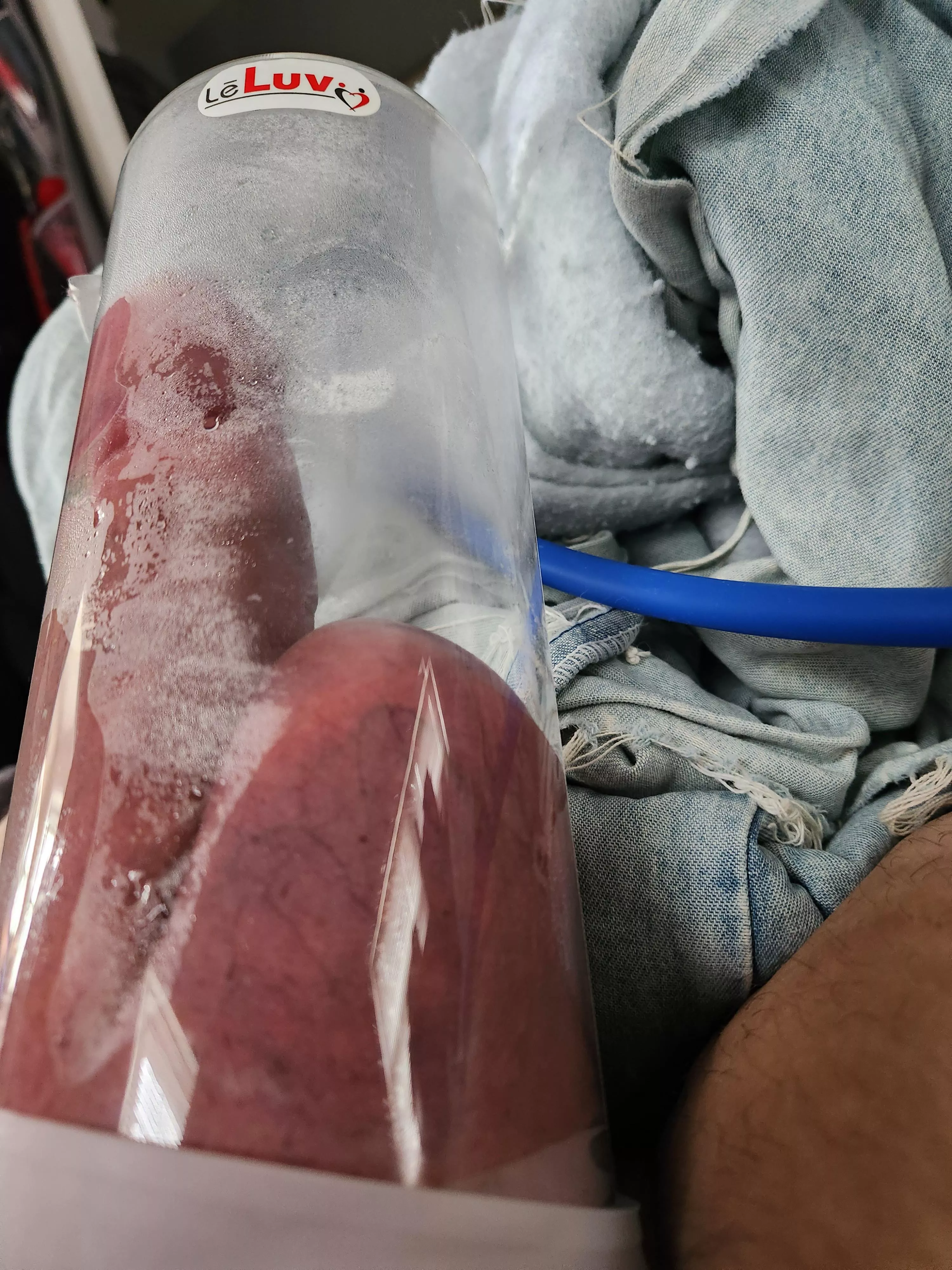 Wish I were comfortable enough to find someone to pump with