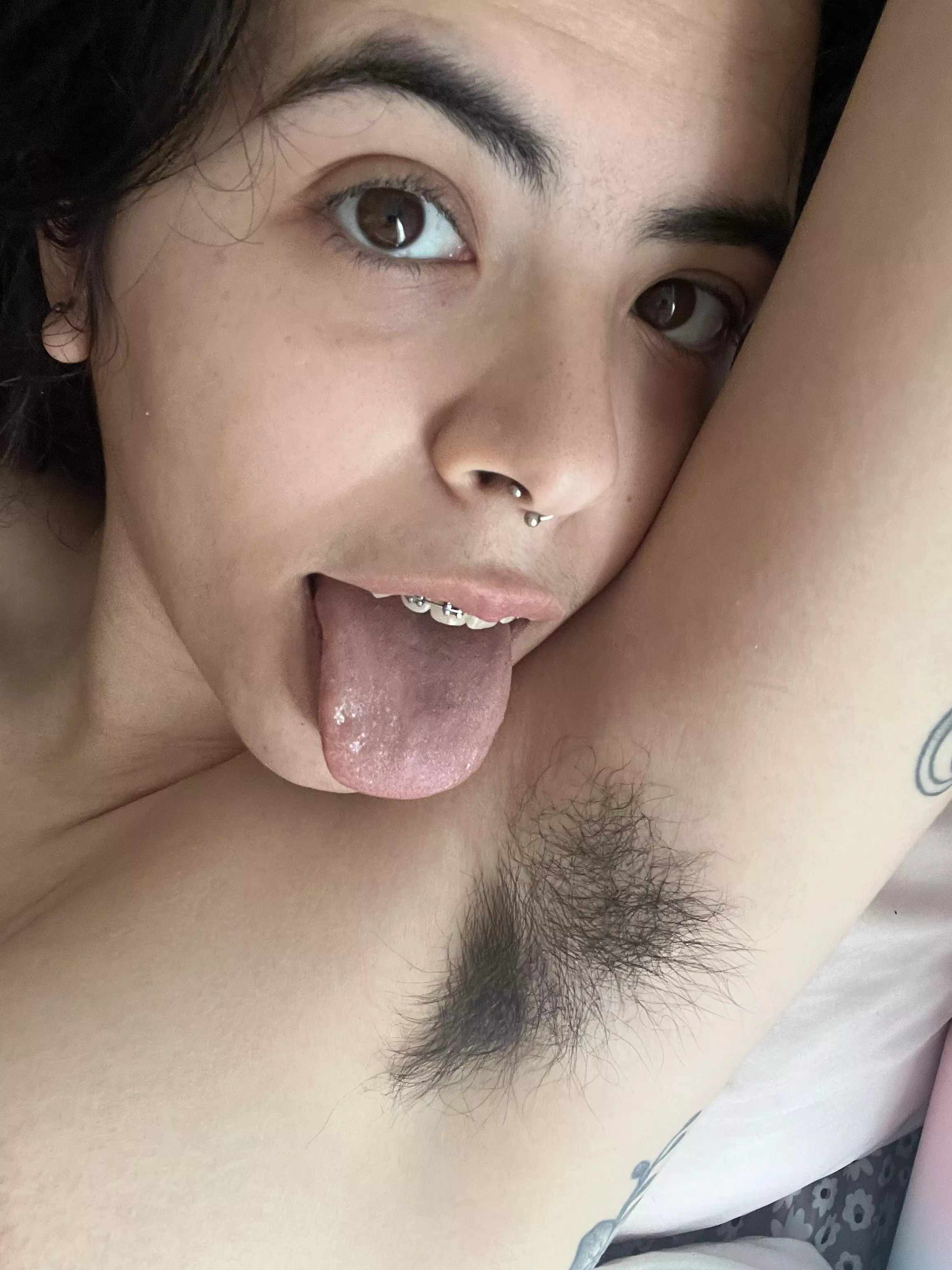 would you fuck my pits? i’ve never done it before…