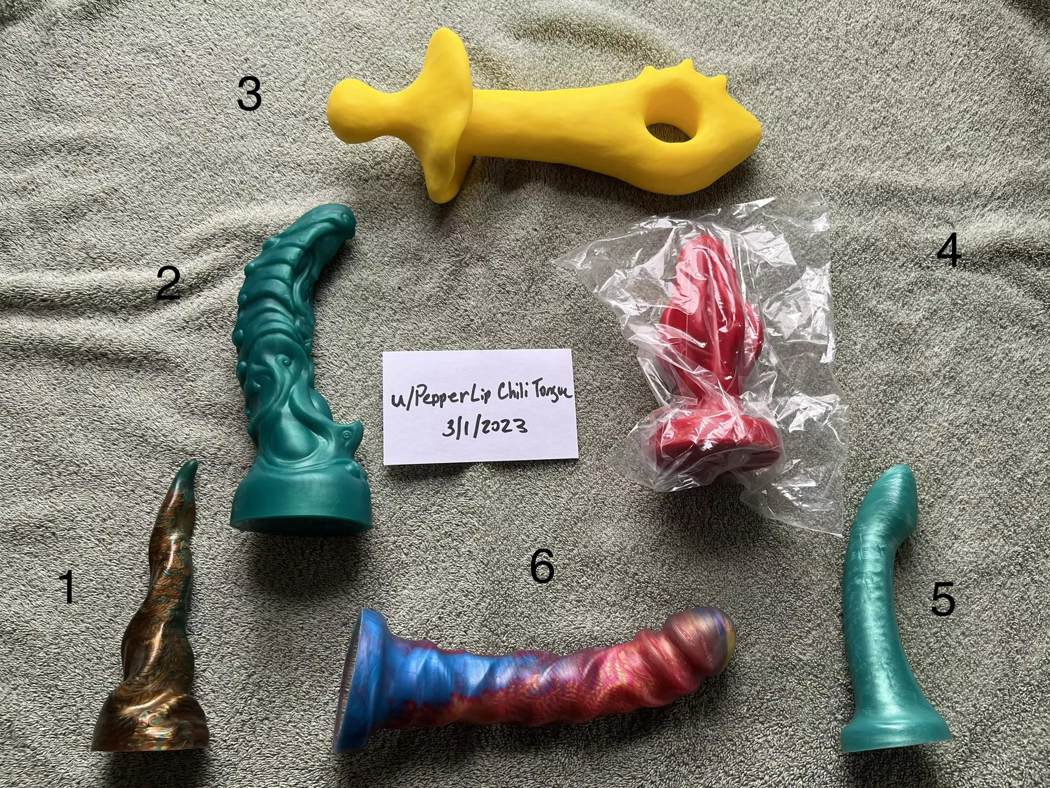 WTS Misc Silicone Toys Bundle (USA)