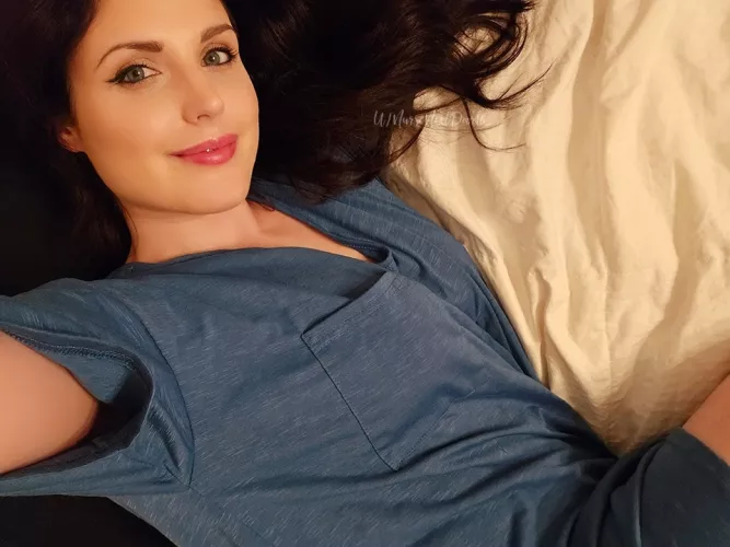 Yes, I know I'm not naked or in lingerie in this one, but I felt cute just now in my oversized comfy PJ shirt 😄. I'm one exhausted mom tonight haha. Good night, Redditors!