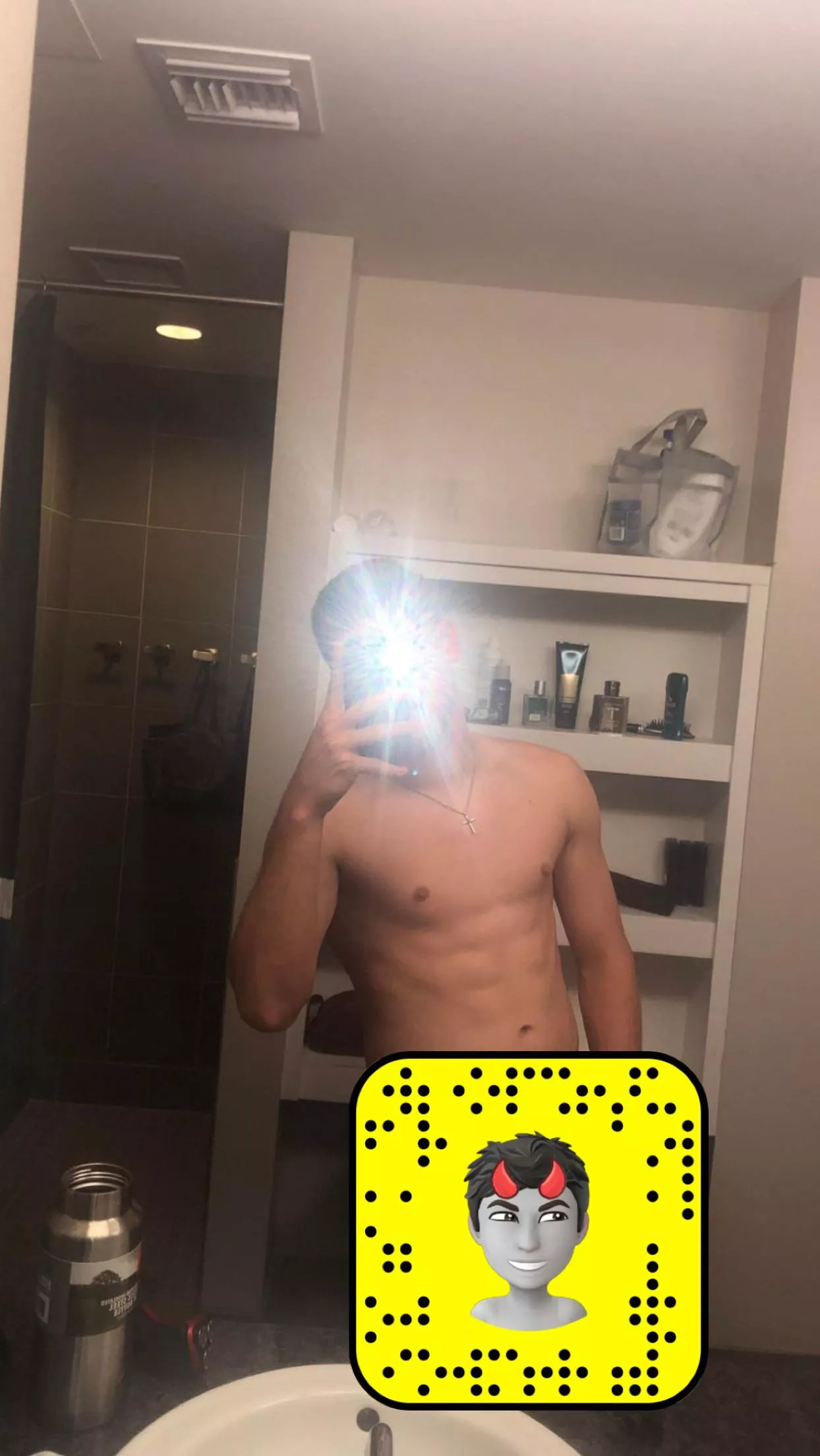 18 male top.Sfs? Snap-Gaystud22