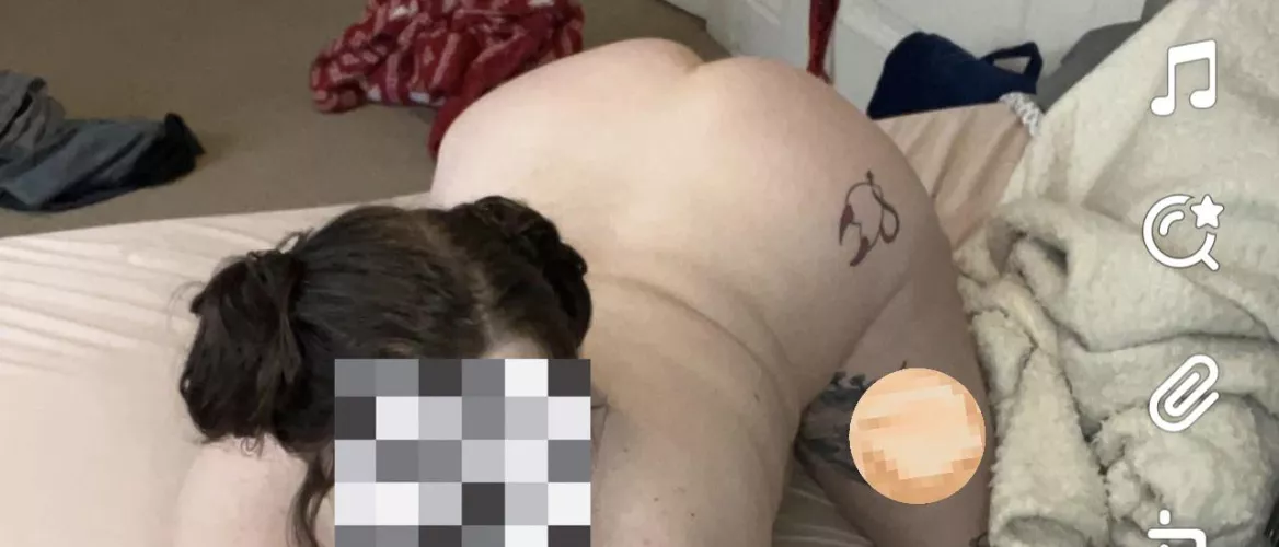 [19 F] you should see it from the back (;