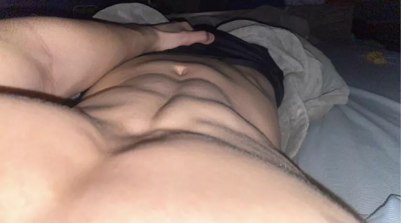 19 for muscular guys cadepetersx