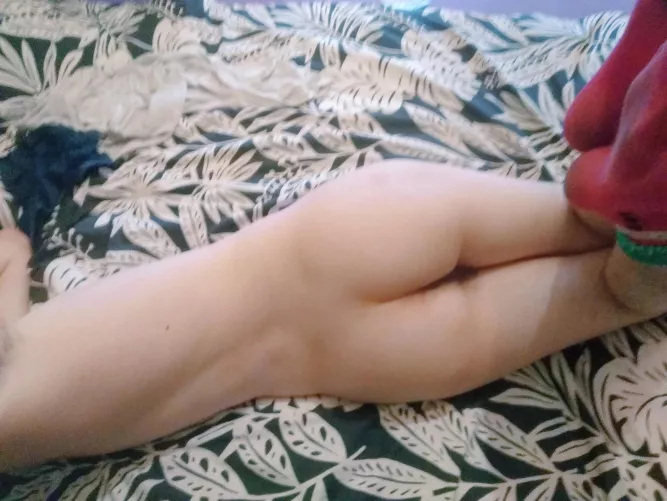 19 my little butt 😌