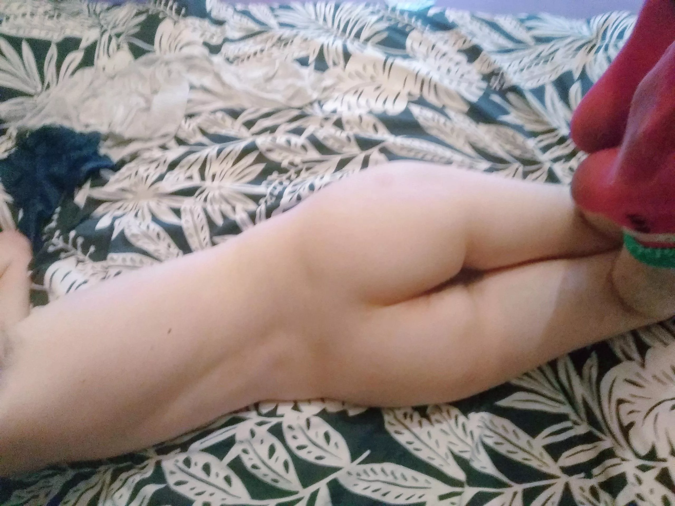 19 my little butt 😌