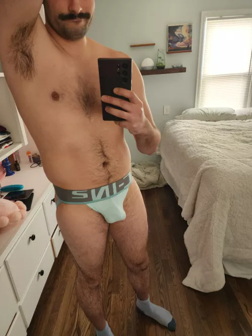 26 feeling hot in a jock. Face swap? Sc: Nielmartian