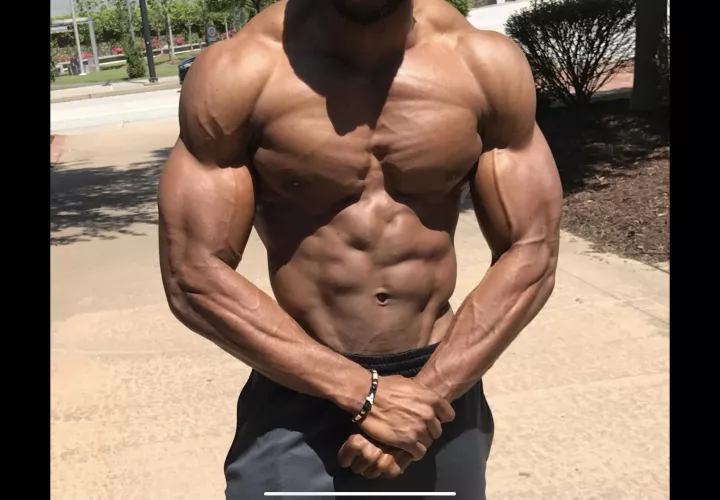 Any beautiful ladies looking for two bulls to tag team, let me know. Newer on reddit but good experience in the life. Pictures required. Willing to travel. DM me with inquires.