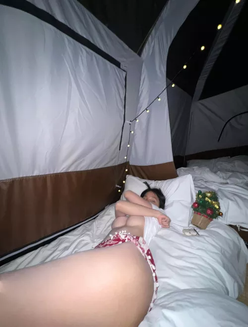 Anyone know who the girl is?