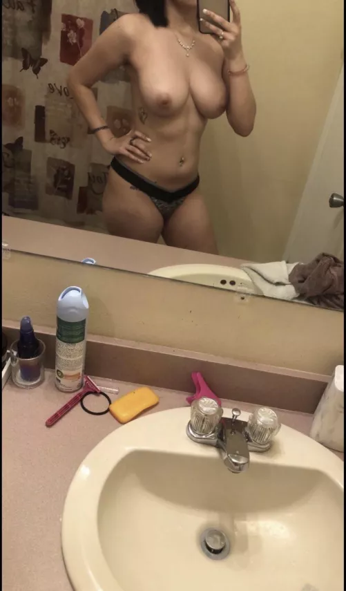 Bi, prefer ladies rate but anyone’s welcome!