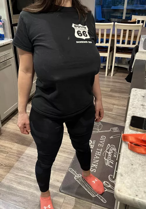 Boss is coming over, is this the right outfit?