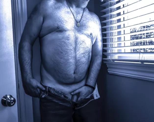 Don’t Blame Me - My Voyeuristic Tendencies Are Jeanetic 👀😈😁