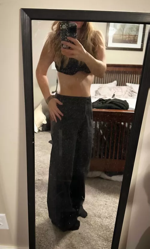 [F38] Always love a little attention 😜