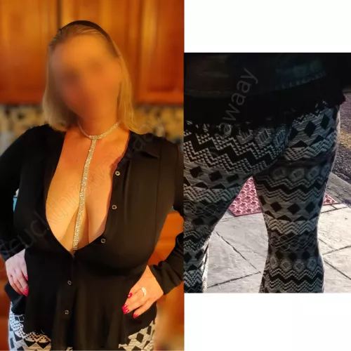 Front/back on a typical non-hubby date night :)