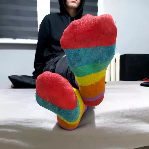 guess how long i've been wearing these socks 😌