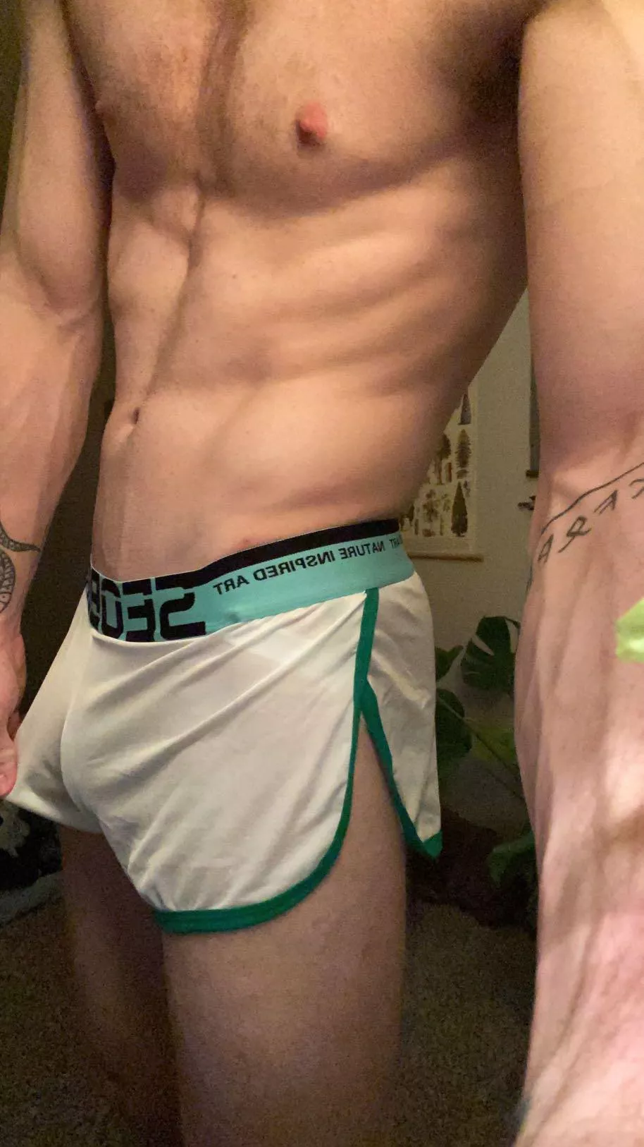 Hey was told I should post something shirtless and didn’t know where haha