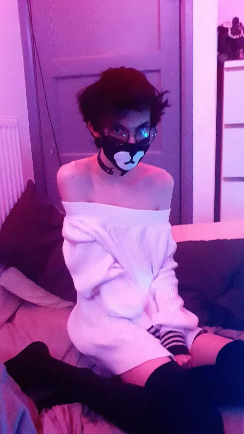 How are we cuddling? 👉👈