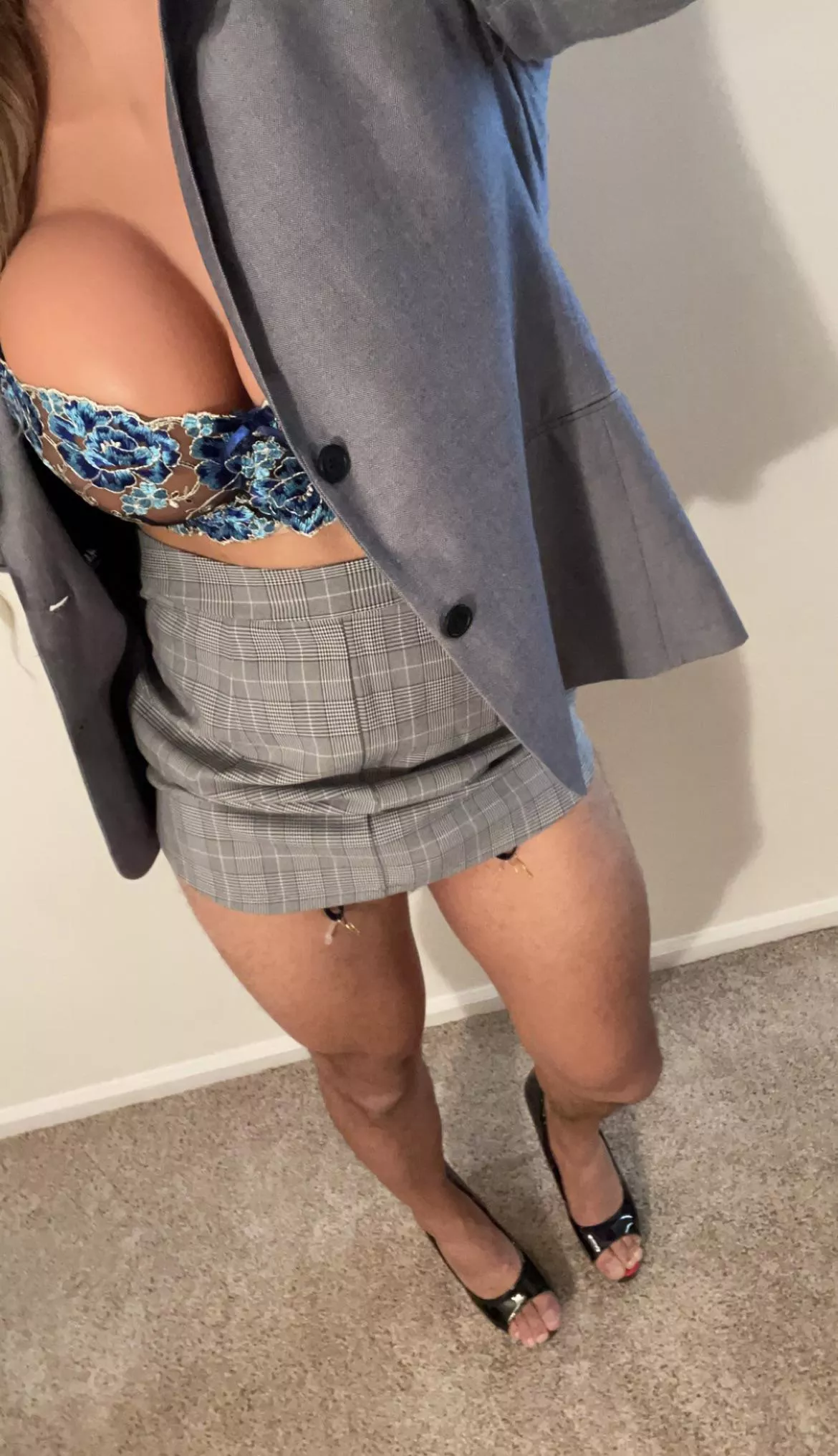 I do not feel like wearing a blouse to work today. Hopefully this is ‘appropriate.’