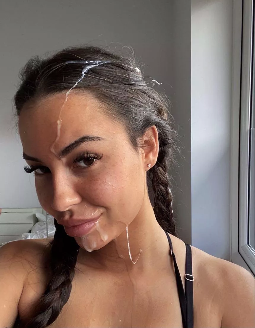 I got some in her hair, oops 🤷‍♂️