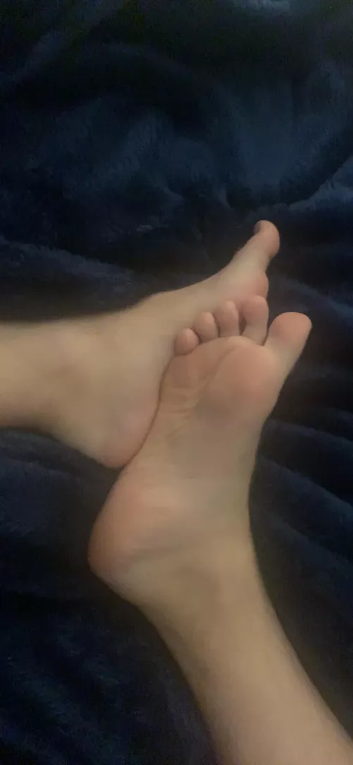 I like my feet tbh