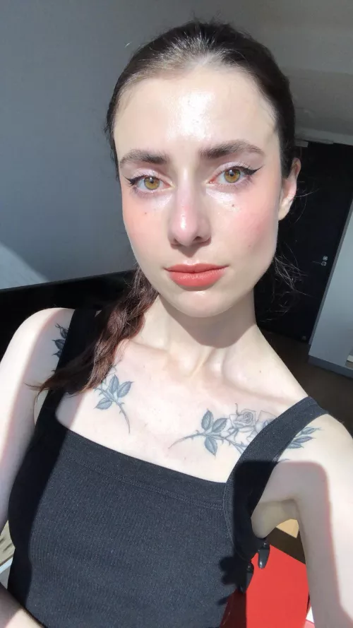 I need a forehead shrinking ray 😤