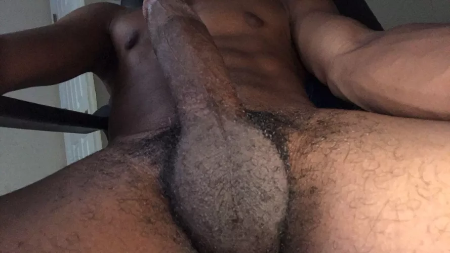 I need someone to sit down on this while I suck titties🤤