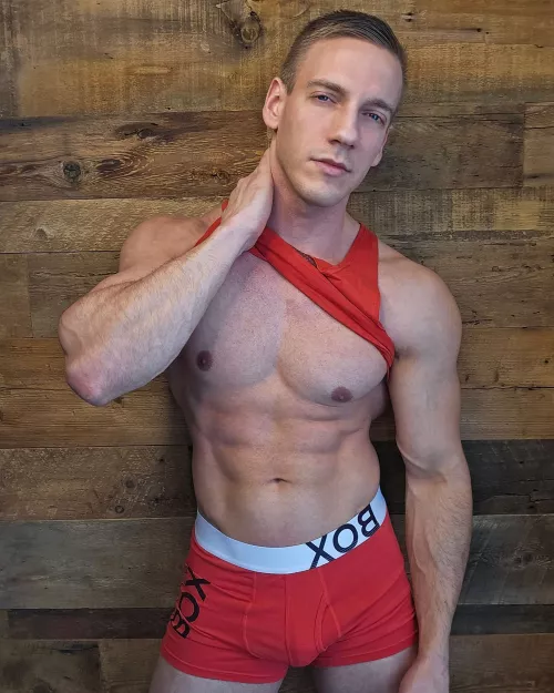 I wanna make you see RED 😈...