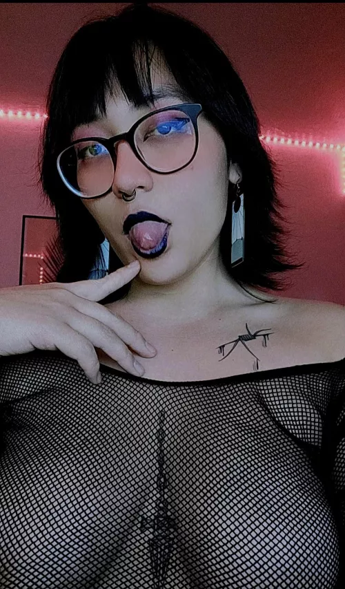 I want to be stuck in your head.