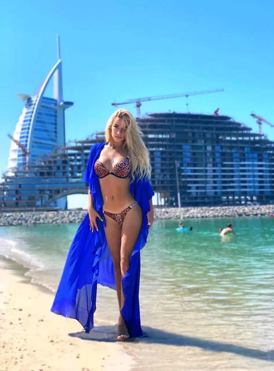 Imagine this gorgeous body next to you.