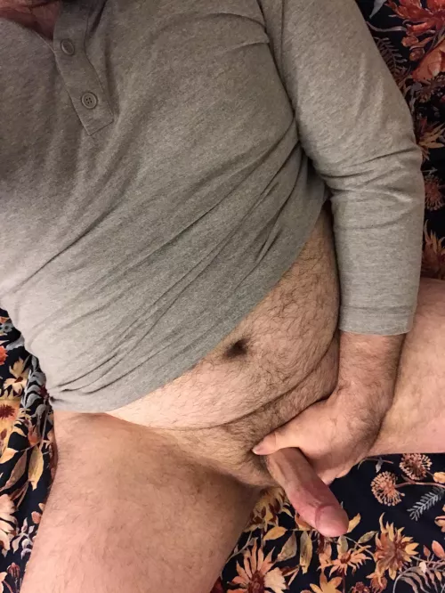 It’s too cold and grey today, let’s just stay in bed and cuddlefuck