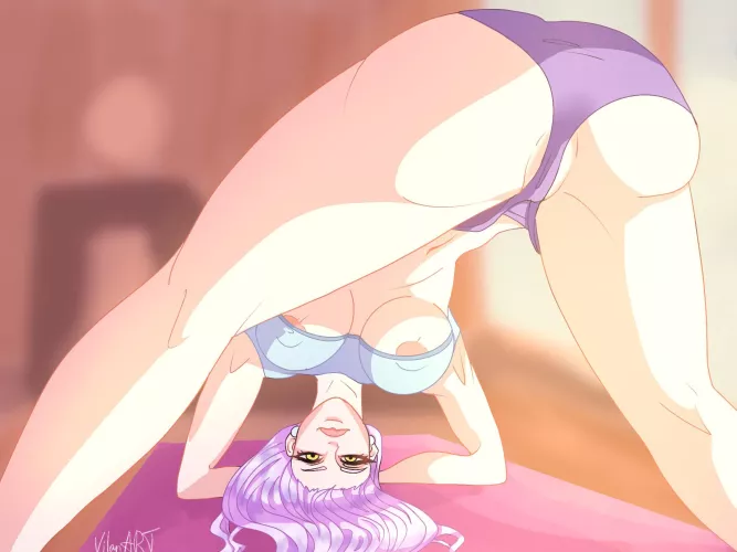 KD/A Eveline at the gym spreading her legs too wide (VilanART)