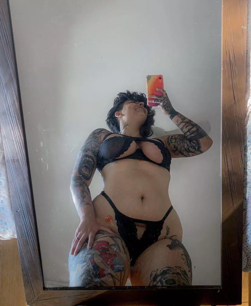 Mommy will make you cum like a girl ,💦