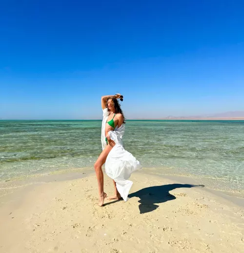 my legs look so long