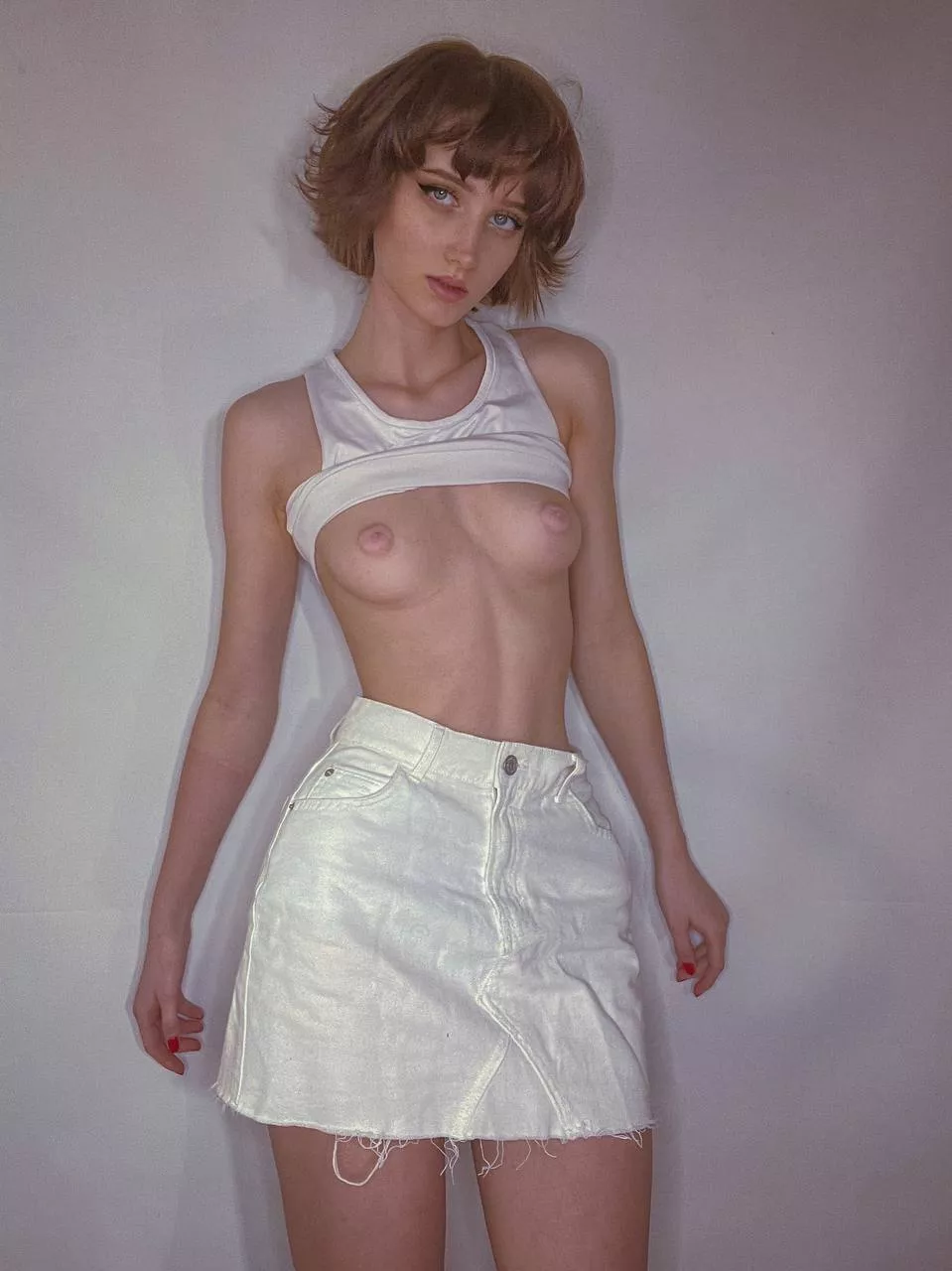 Schoolgirl with natural boobs are perfect