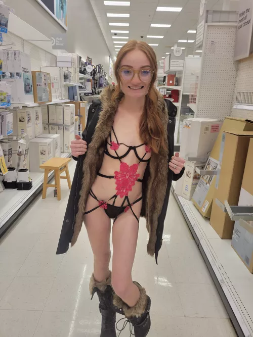 Showing off my outfit