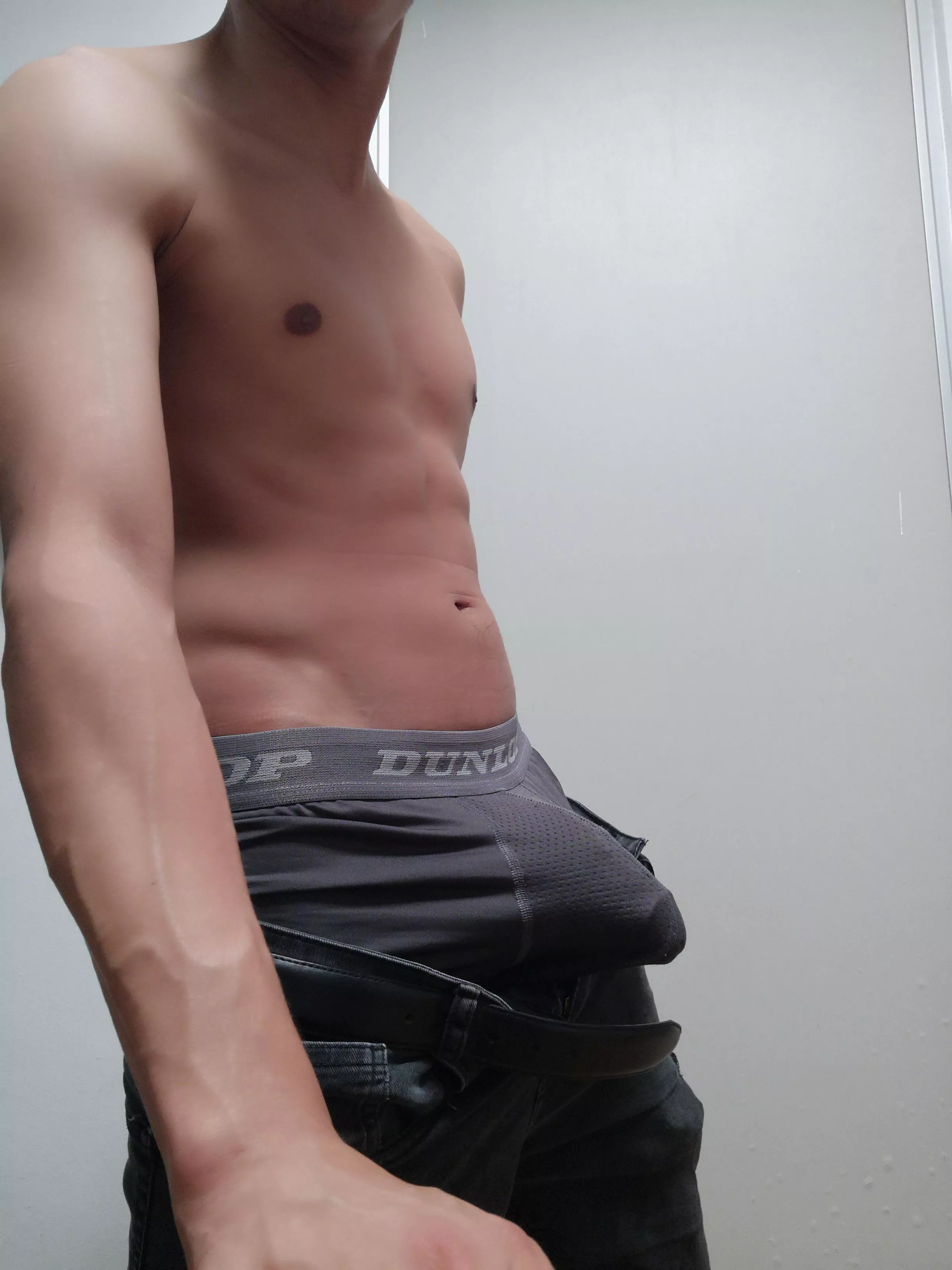 someone's is getting hard here 👀😳