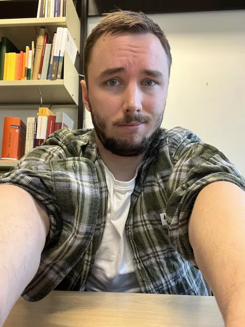 Trying to focus at work 🙄