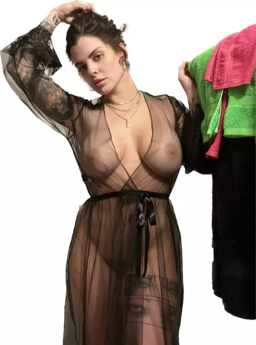 We're both gonna need those towels after I'm done with her