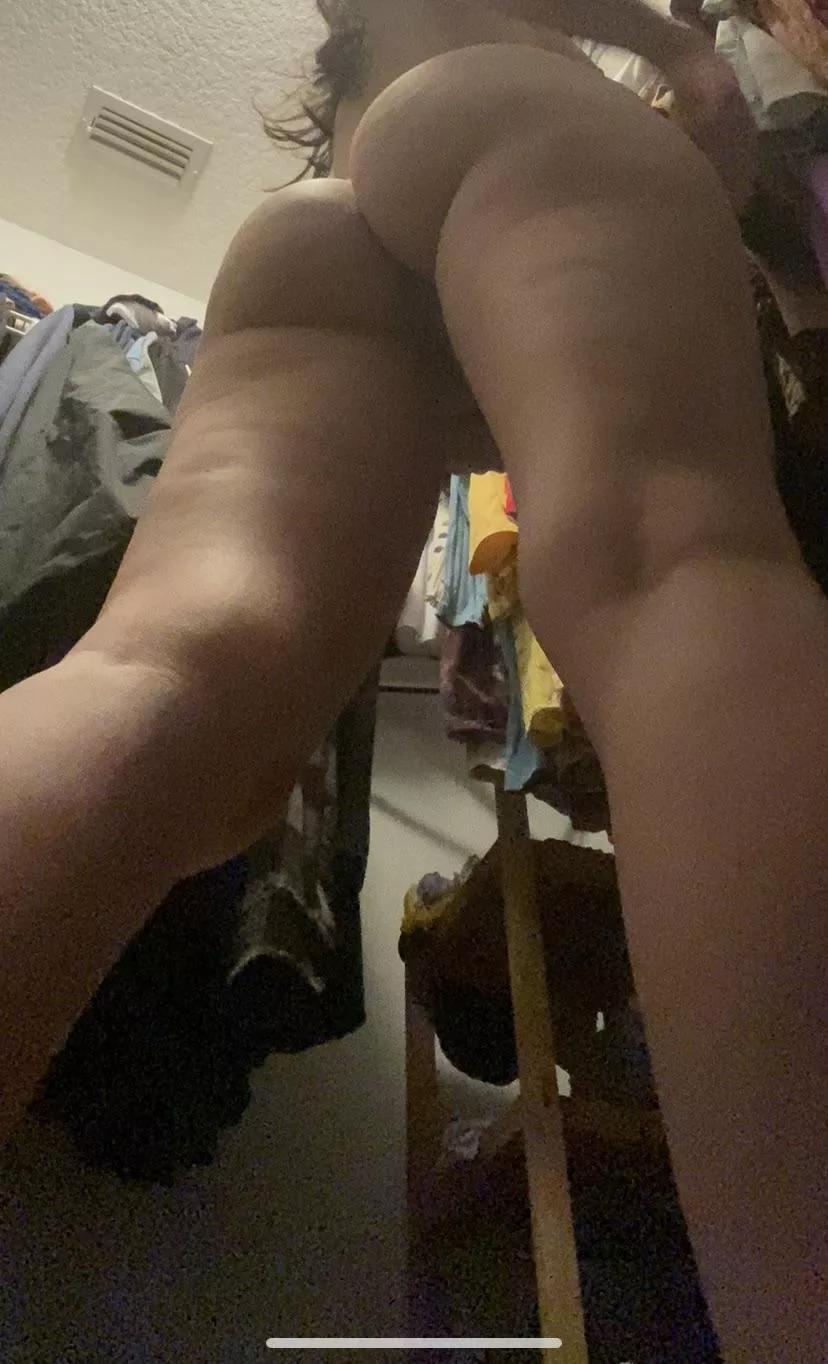 What do you think of that ass?!