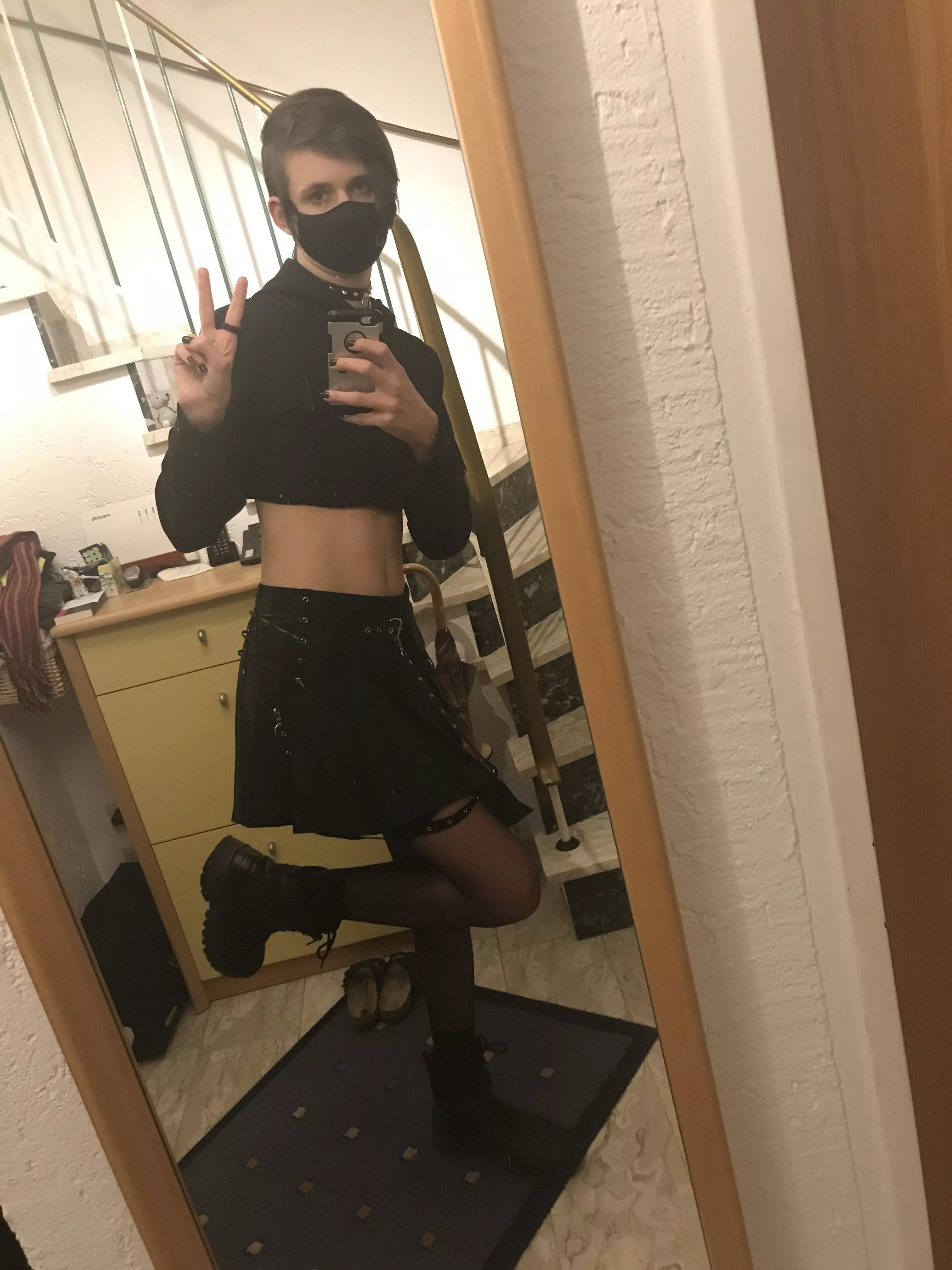 When no one is home :3